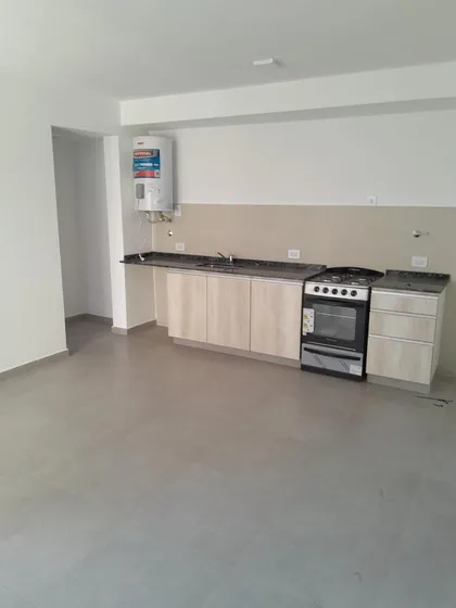 Departamento / 2 Ambientes / Ciudadela