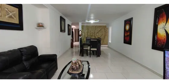 Venta De Casa Cerca A La Estación Floresta