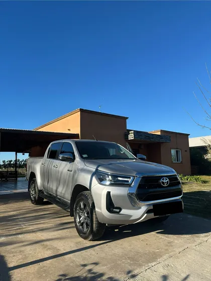Toyota Hilux Pick-up 2.8 Cd Srv 177cv 4x4 At