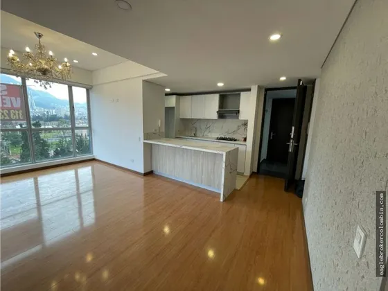 Apartamento En Venta En Zima 26 Bogotá  3 Alcobas, 2 Baños, 2 Garajes, Vista A Cerros Orientales, Piso 9, Excelente Iluminación Y Ubicación En Avenida El Dorado Centro, Edificio Moderno