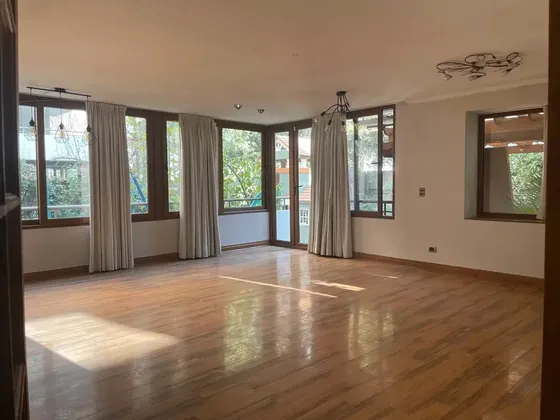 Amplio Departamento Con Patio Exclusivo, Entrega Inmediata 