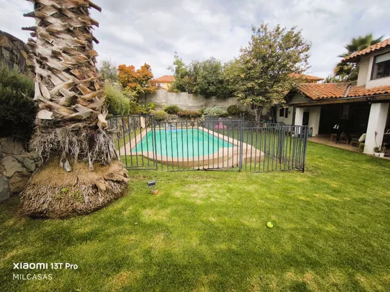 Gran Casa En Condominio
