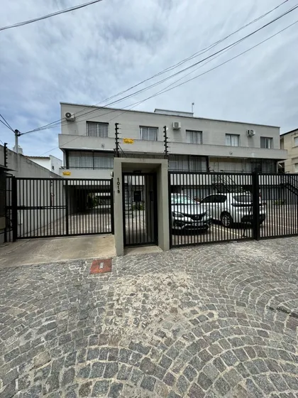 Venta De Departamento En Pilar Centro 