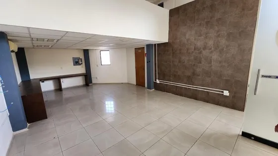 Renta Oficina 80mts Blvd Colosio Cancun