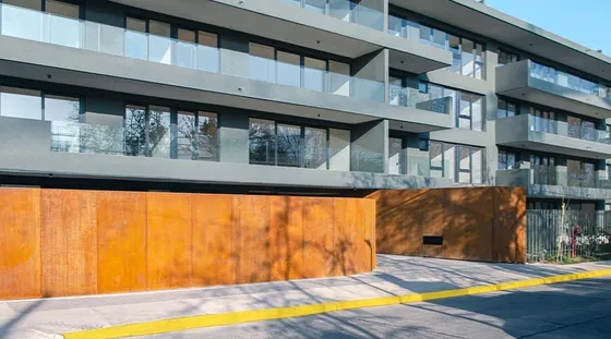 Departamento En Venta De 3 Dorm. En Vitacura