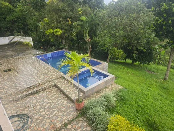 Vendo Casa Campestre En La Iberia. Tuluá Wj