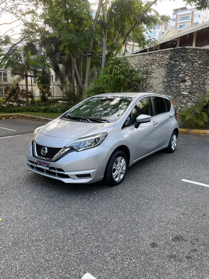 Nissan Note Japonés