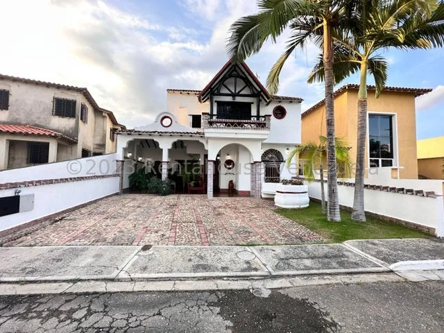En Venta Casa En La Segoviana 25-8871 Yc