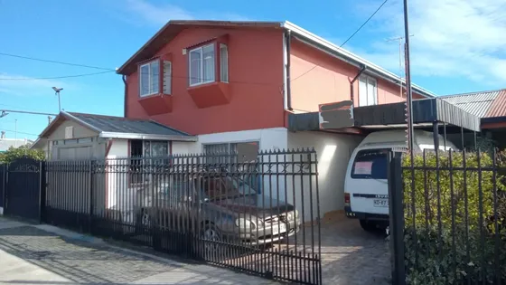 Gran Casa Con Local Comercial, 240/820m2, Villa Madrid