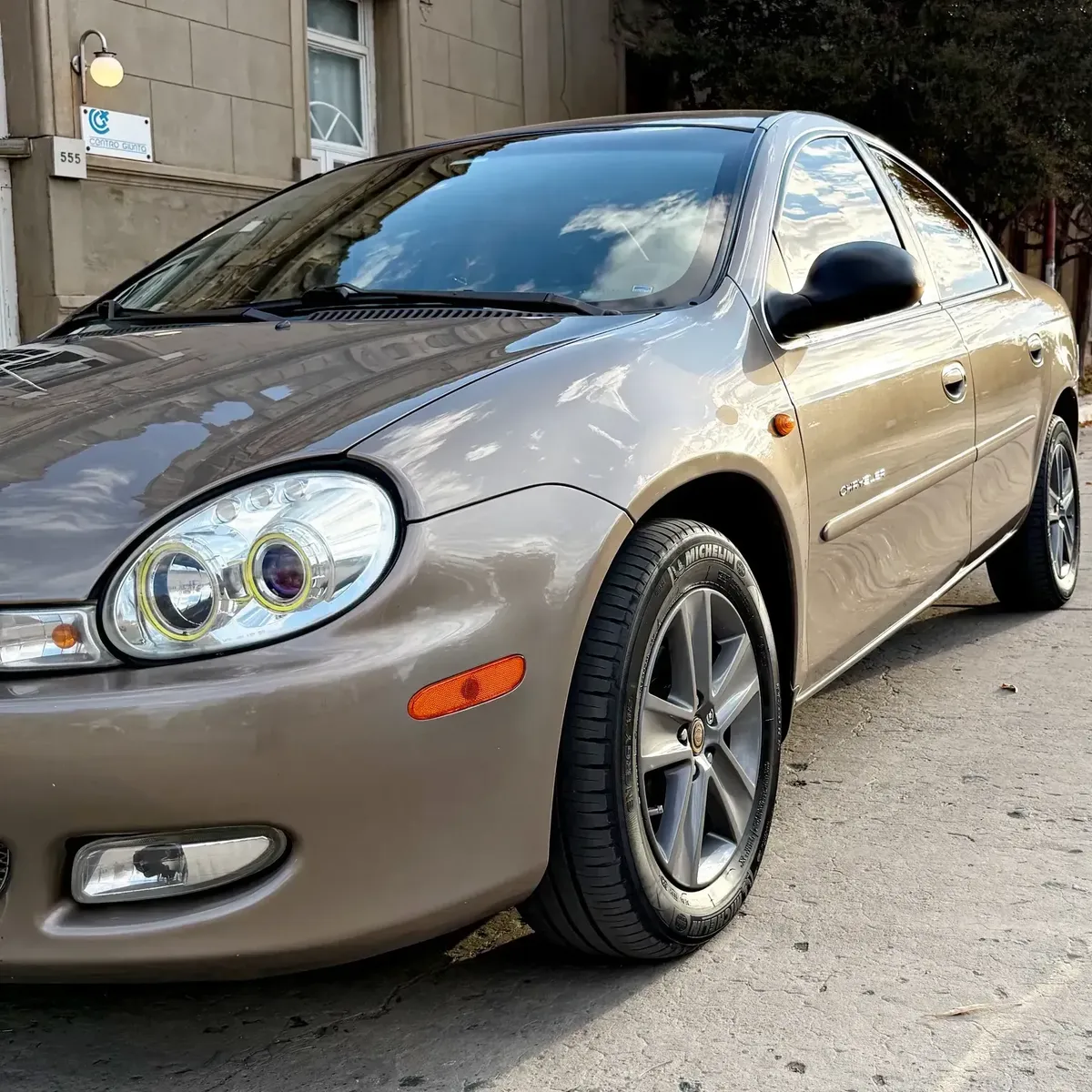 Chrysler Neon 2.0 2000 Le At
