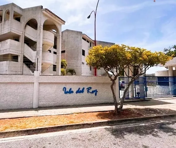 Venta-  Conj. Resd. Isla Del Rey. Costa Azul- Porlamar