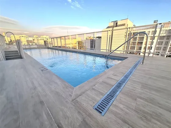 Departamento En Arriendo, Metro Los Heroes, En Santiago
