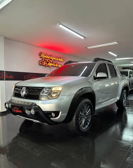 Renault Duster Oroch 2.0 Intens