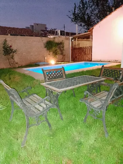 Hermosa Casa Con Piscina
