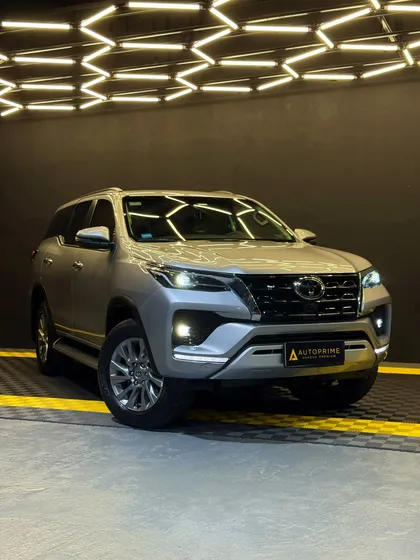 Toyota Sw4 2.8 Srx 204cv 4x4 7as At