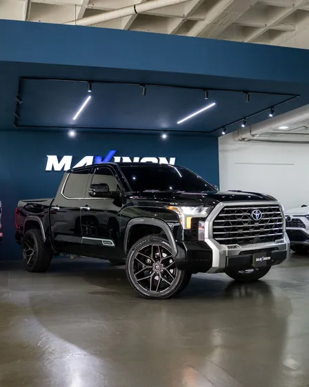 Toyota Tundra Capstone