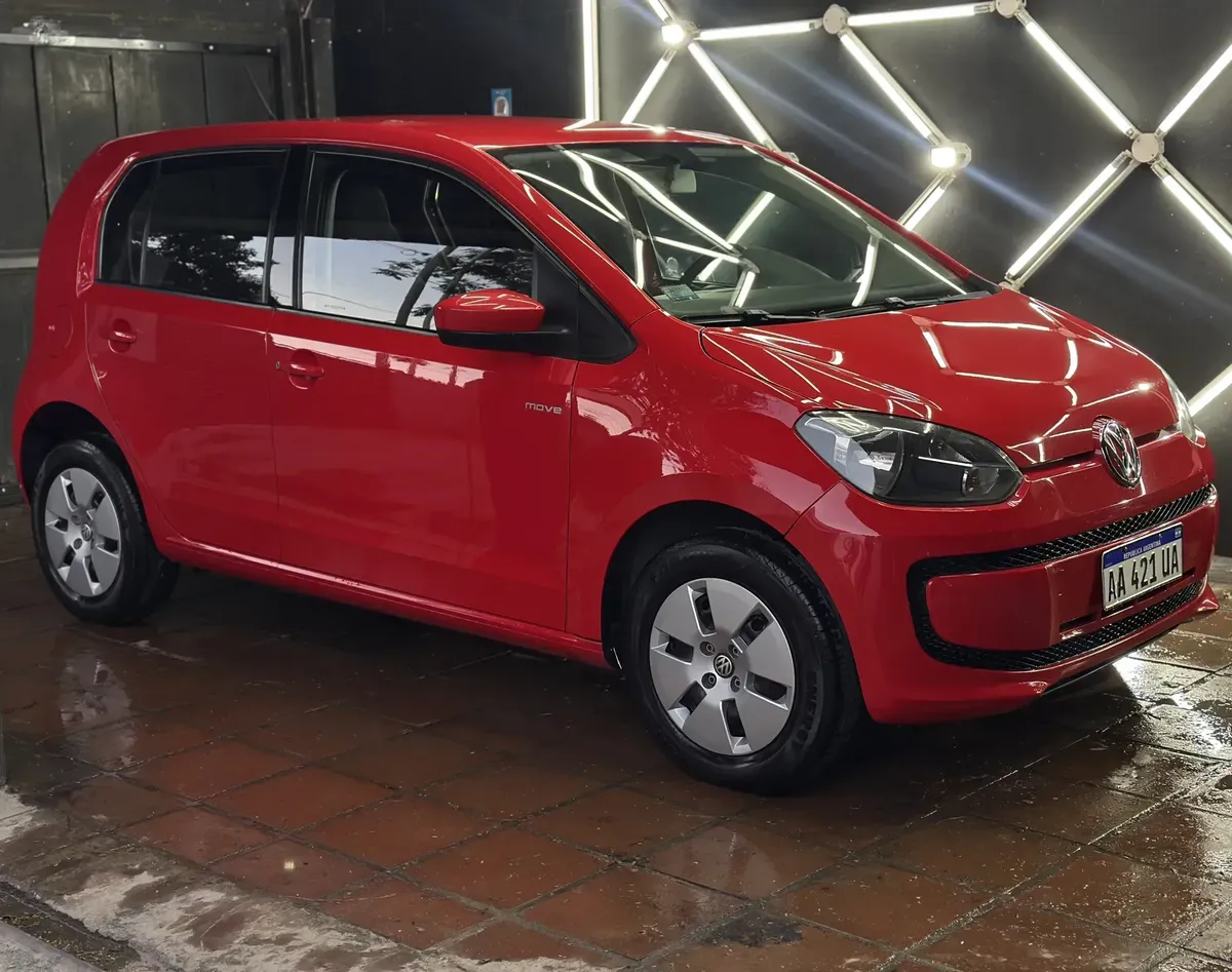 Volkswagen Up! 1.0 Move Up! 75cv 5 p