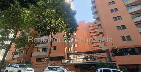 Apartamento En Venta El Rosal Es25-18000 