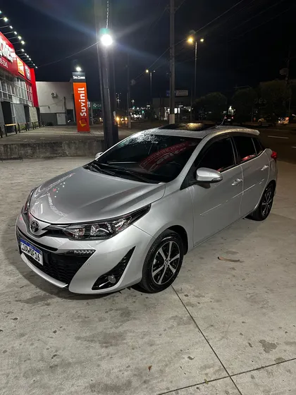 Toyota Yaris 1.5 Xls Connect 16v Cvt 5p