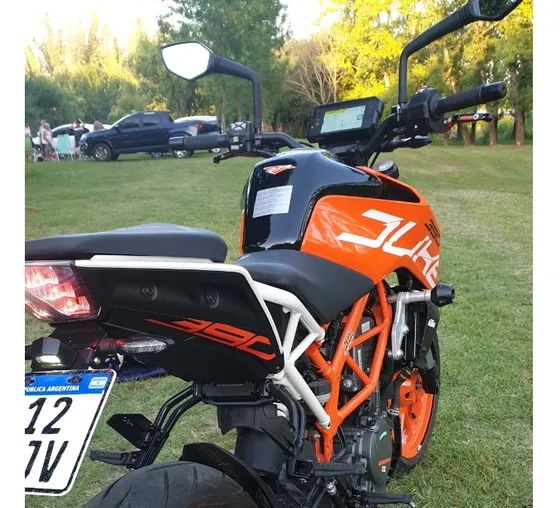 Ktm Duke 390 Abs Impecable Estado Con Accesorios Muy Cuidada