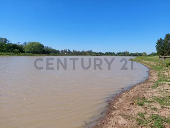 Venta De Lote A La Laguna En Chacras Del Paraná Club De Camp