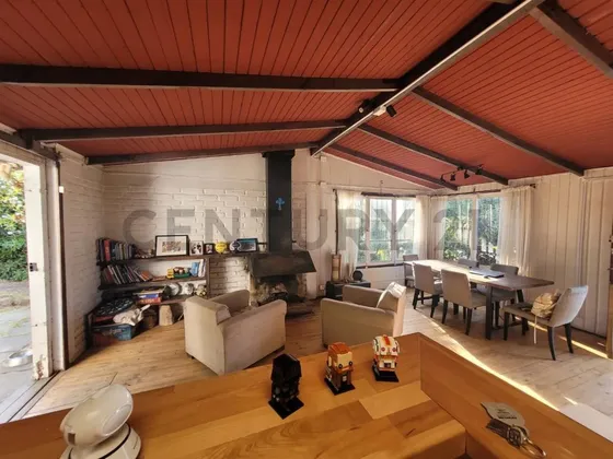 Se Vende Casa En Calle Tranquila En Concón