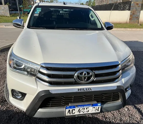 Toyota Hilux Pick-up 2.8 Cd Srx 177cv 4x4 At