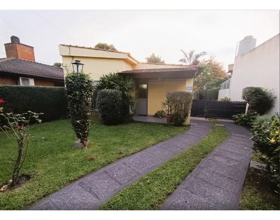 Venta Casa 3 Amb.  Apta Credito, Parque Leloir, Ituzaingo