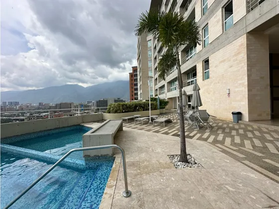 Se Vende/alquila Apto 66m² 1h/1b/2e Lomas De Las Mercedes