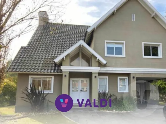 Casa En Venta - Barrio Saint Thomas Sur, Canning
