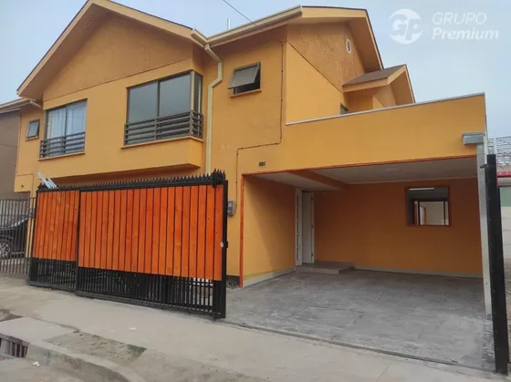 Casa En Arriendo De 3 Dorm. En Maipú