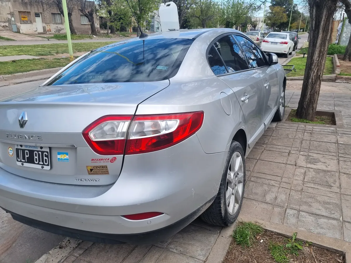 Renault Fluence 2.0 Privilege Cvt551001097912995842