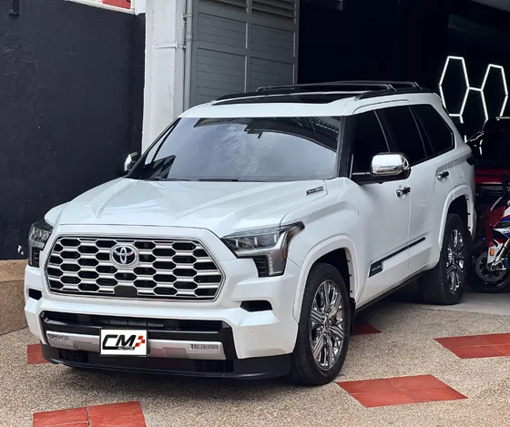 Toyota Sequoia Capston 3.4