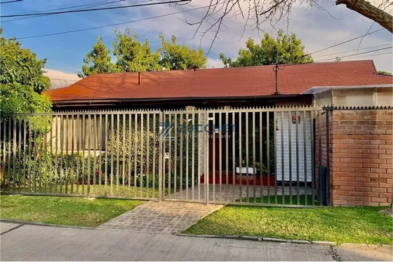 Venta Casa 3dorm 2 Baños 2box Sector La Llaveria Vitacura