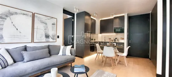 Departamento En Venta De 2 Dorm. En Vitacura