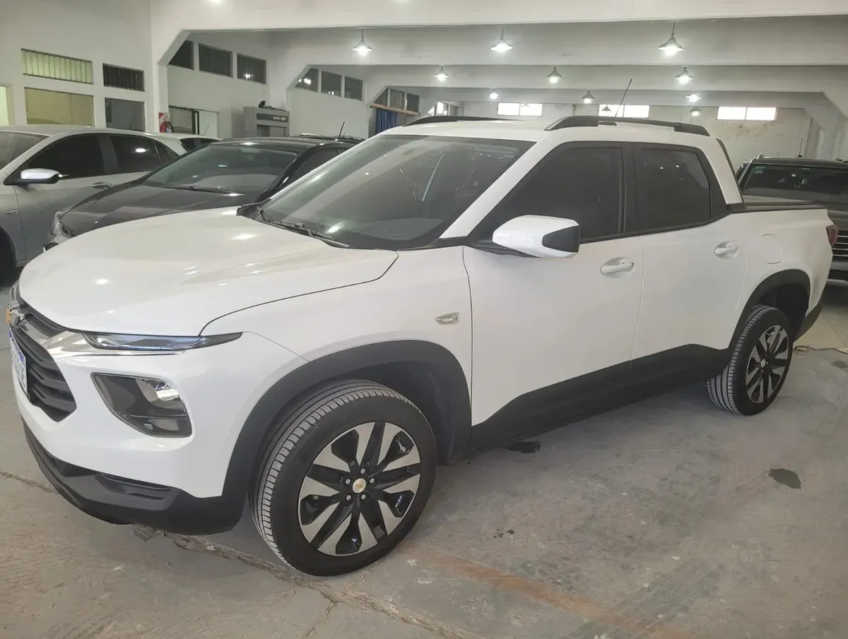 Chevrolet Montana LT
