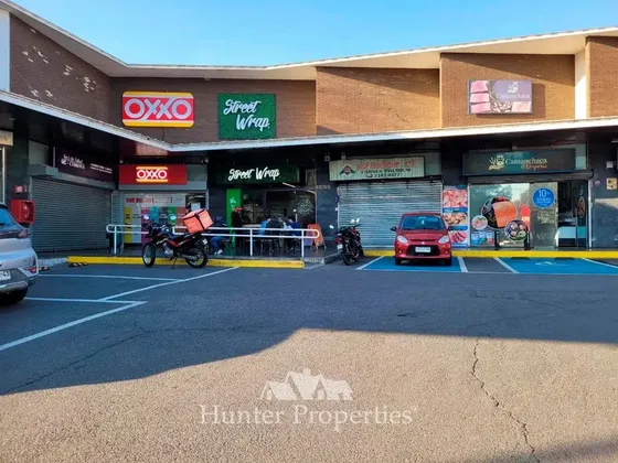 Local Comercial En Arriendo En Avda. La Florida- Sta. Amalia