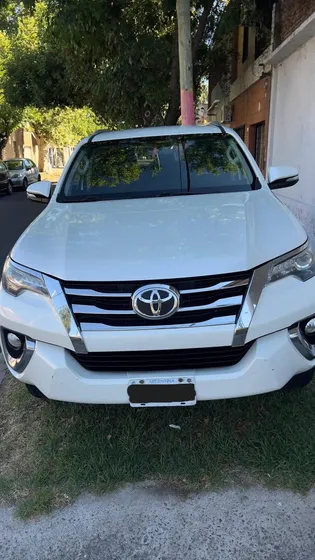 Toyota Hilux Sw4 2.8 Srx 177cv 4x4 7as At
