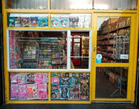 Av. Mitre 2000 Avellaneda Kiosco - Fondo De Comercio
