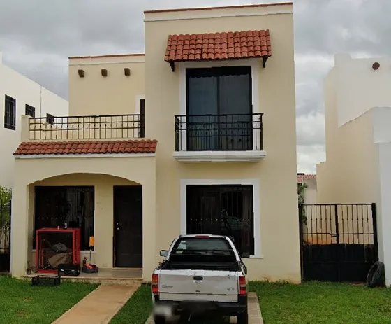 Casa En Remate Bancario- C. 13b, Gran Santa Fe Ii Mérida, Yucatan. Jcbb7