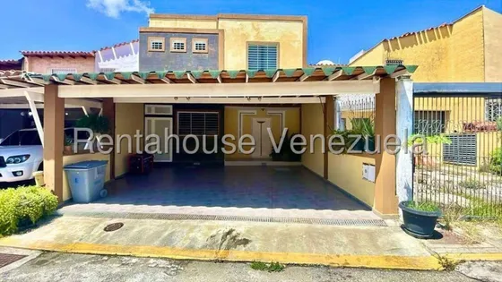 Milagros Inmuebles Casa Venta Barquisimeto Lara Zona Este Los Cardones Economica Residencial Economico Código Inmobiliaria Rent-a-house  25-8252