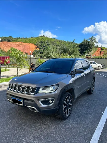 Jeep Compass 2.0 Limited 4x4 Aut. 5p