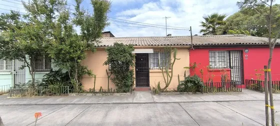 Casa En Venta En Poblacion Arauco Santiago
