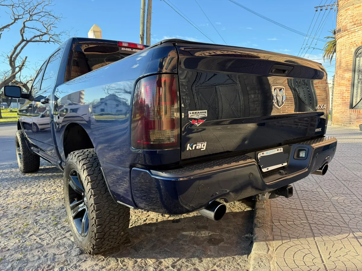 Dodge Ram 1500558657269064673284
