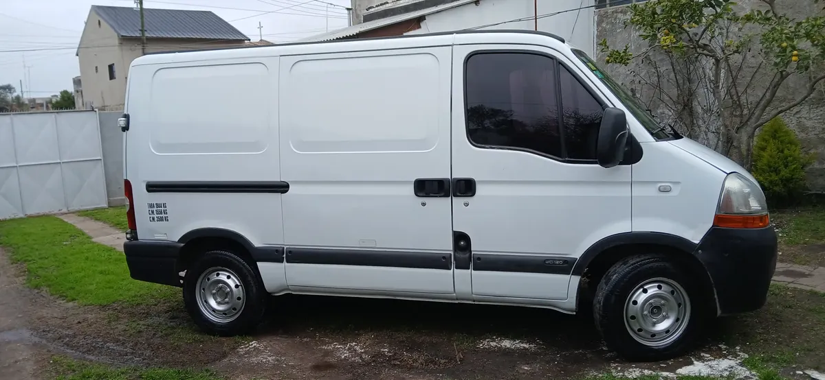 Renault Master 2012558398355193221124