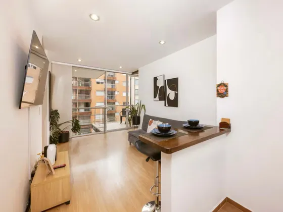 Apartamento En Venta En Conquistadores. Cod V12816