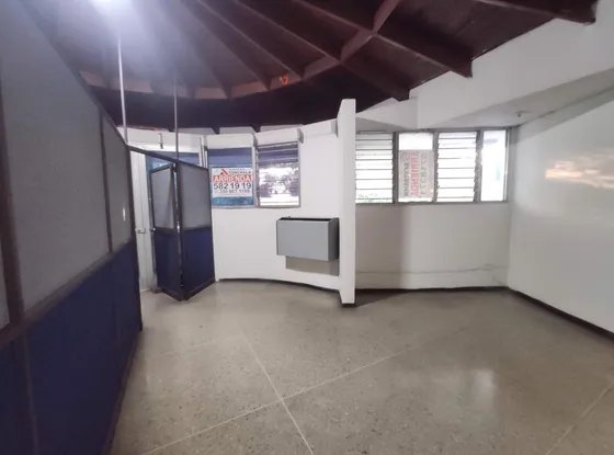 Consultorio En Arriendo En La Playa. Cod A23263