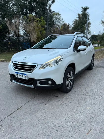Peugeot 2008 1.6 Feline