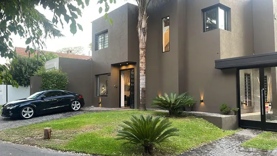 Casa - Punta Chica