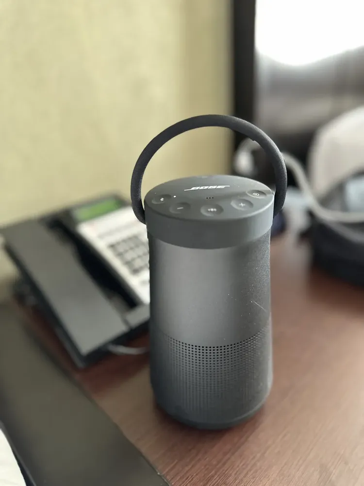Alto-falante Bose SoundLink Revolve+ II portátil com bluetooth